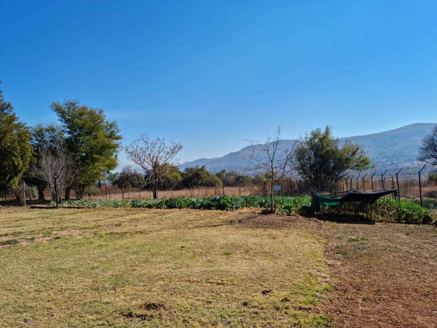 9 Bedroom Property for Sale in Hartbeespoort Rural North West